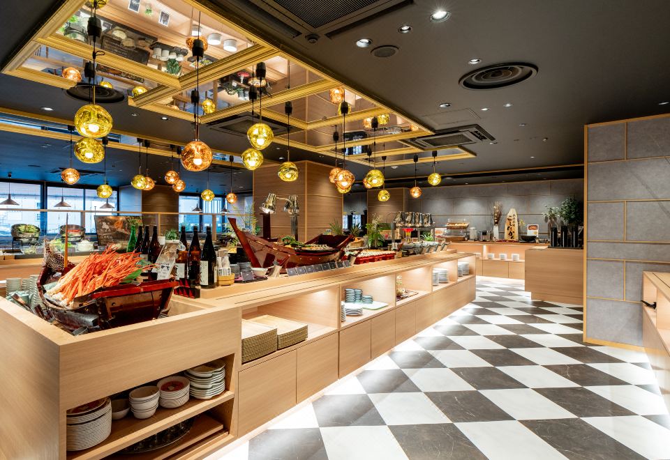 고베 포트 타워 호텔의 바/라운지 공간