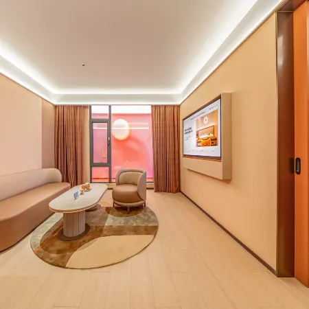 Orange Hotel (Aksu Hongqipo Airport Store)