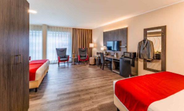 PLAZA Premium Den Haag City Center