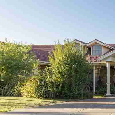 大使貝斯特韋斯特飯店 Hotel Exterior