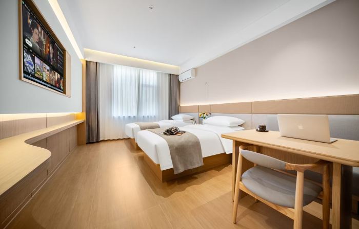 Qinyuan Tianya Haijiao Hotel