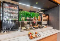 B&B Hotel Strasbourg Aéroport - Bữa sáng