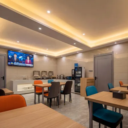 7 Days Hotel Premium