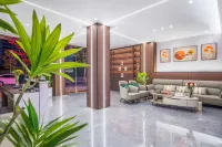 Chuxiong Baiyue Hotel (Yihai Park)