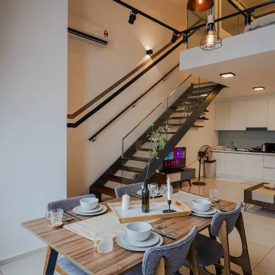 Ekocheras Cozy Suite above Mall & MRT with CityView Cheras Sentral購物中心附近的飯店