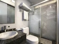 Jin Gu No.1 Hotel (Shenzhen Sports Center Station) Отели рядом с достопримечательностью «Парк Личи»