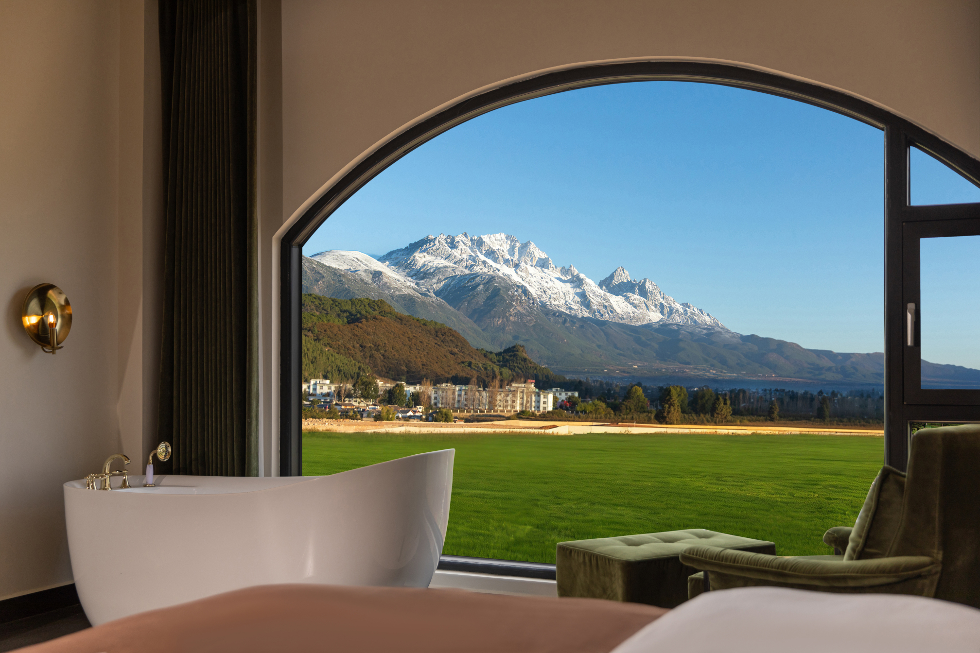 Linqi Guyin Lijiang | Golden Snow Mountain Sunshine · Sky Garden  Homestay Hoteles en Lijiang