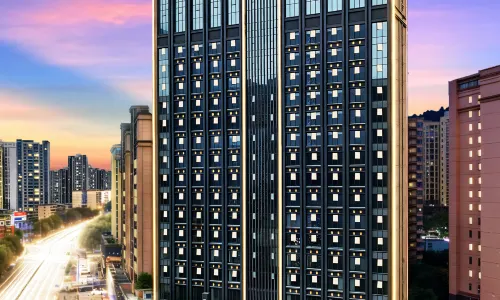 Ivy Grand Hotel (Guomao Branch, Huichuan District, Zunyi)