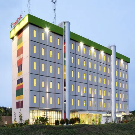 TreePark Hotel Jakarta Airport