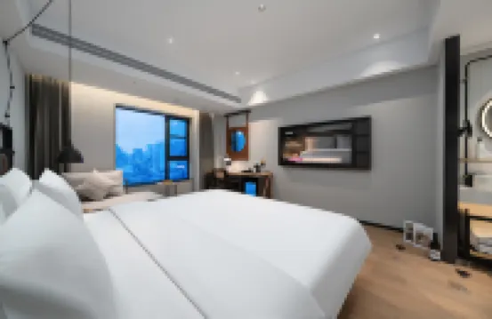 海口國貿中心同派酒店（騎樓老街店） 鄰近世紀大橋的酒店