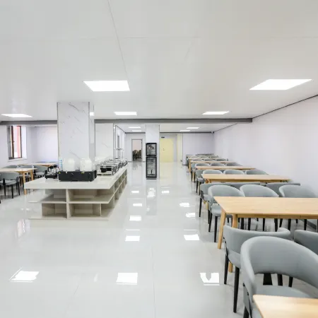 Great World Shangxiang Hotel