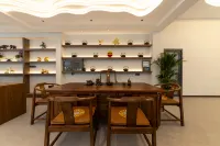 Shangri-La Mingting Inn (Dukgiong Ancient Town Branch) - New