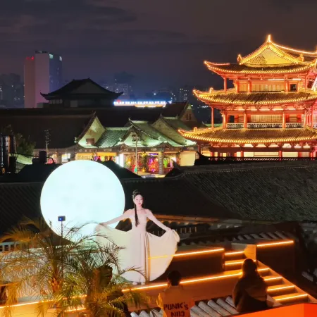 Jianshui Past and Present Courtyard Hotel