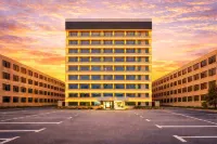 Yinlai Yaju Yinlaiya·Retreat Hotel (Xingwen County Pedestrian Street County People's Government)