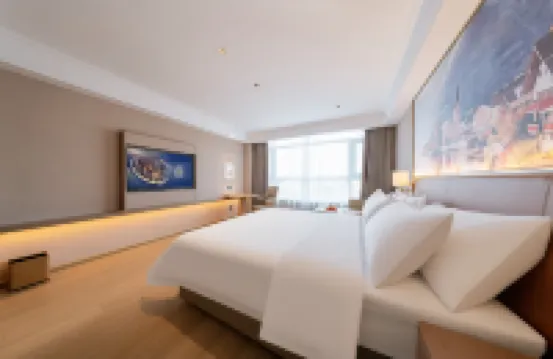 Vienna Hotel (Xinxiang Yanjin Ping'an Avenue Branch）
