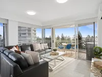 ULTIQA Burleigh Mediterranean Resort 伯利角酒店