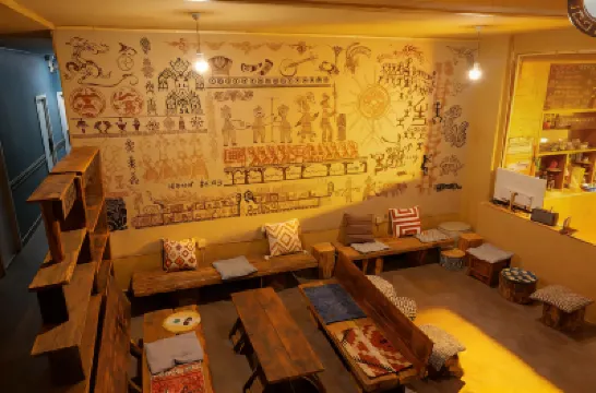 Kunming Elegant Restaurant Youth Yashe โรงแรมใน