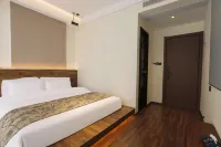 Floral Hotel · Pure and Hidden Hotel - جاكوزي