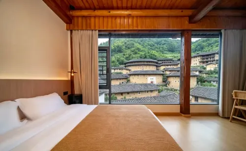 Yunshuiyao • Xidu | Countryside Mountain View Homestay (Big Fish & Begonia Branch)