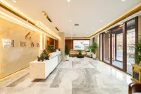 Zsmart Hotel (Zhangye Dafo Temple West Railway Station)