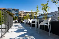 Gallery Hostel