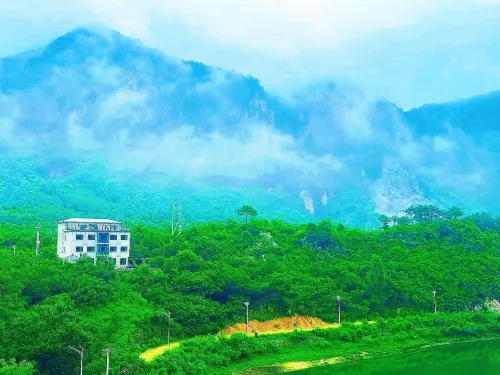 栗子殼·湖畔民宿