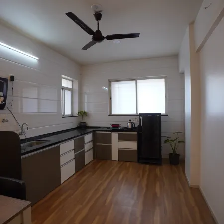 Vayavia Vine | Private 1BHK in 3BHK with Shared Kitchen & Living