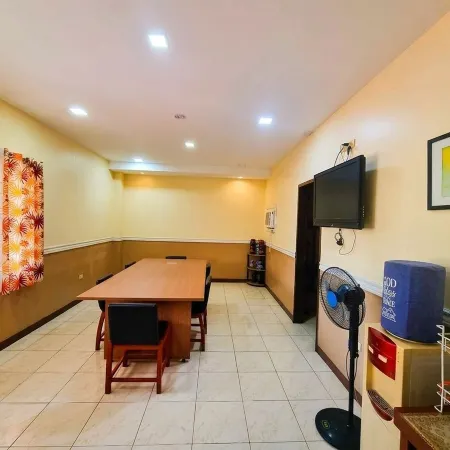 Palm Woods Pensionne Home General Santos