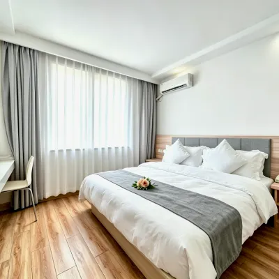 Lanhu Business Hotel Hotels near شانجتشينج
