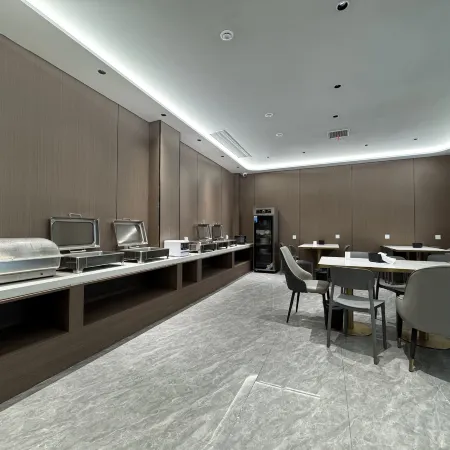 Jinjiang Hotel (Shenqiu North Station)
