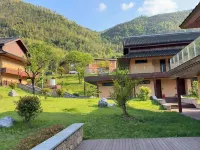 Qianniugu Tourism Resort Area Hotels in Fenyi