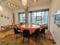 Hong Homes Hot Spring Holiday Retreat - sarapan