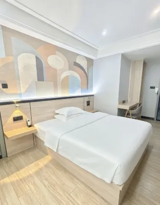 Fengshan Puerman Boutique Hotel - موقف سيارات