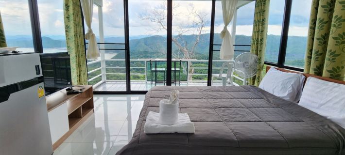 Rai Phu Pha Camping and Cafe @ Srinagarind Dam Hotels in Si Sawat