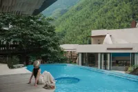 安吉青石上·Cave温泉民宿