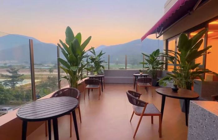 Yunman Hotel