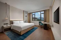 Days Hotel BY WYNDHAM WEIFANG QINGZHOU - parking