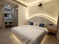 Wanfenglin Qinglan Xiaozhu Homestay - พร้อมระเบียง