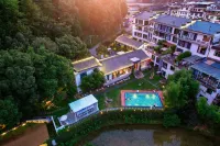 Wuyuan Yunshang Qingye Villa Designer Resort hotel - น้ำพุร้อน