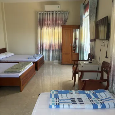 Quoc An Hotel Hotels near Minh Dam Base