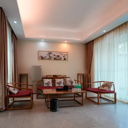Qingyuan Xiangcaoli Healing Manor