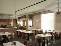 Urumqi Chenghang Building Dabai Mountain Street Atour Hotel - พร้อมอาหารเช้า