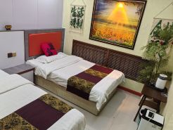 Hengxiang Hotel (Baita Airport)
