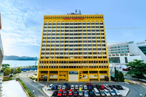 Gaya Centre Hotel - 3 звезды