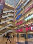Guiyang Air Travel · Hotel Transfer · YOUNG AND FASHION (Longdongbao Airport Outlet Store) - Mountain view