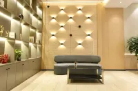Yutian Light Luxury Hotel - 2-Star