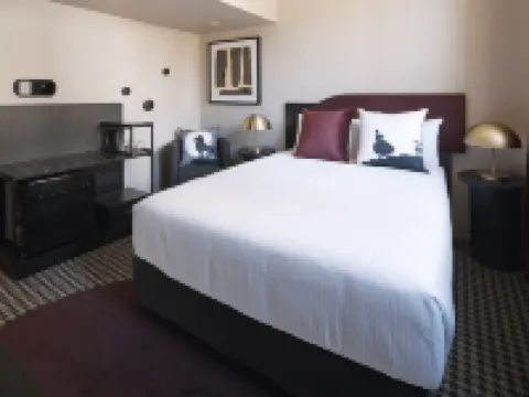 โรงแรมเดอะแคปปิตอล ซิดนีย์ โรงแรมในซิดนีย์