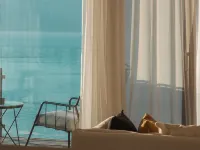 Dali  Yunshu Seaview Resort Hotel (Shuanglang Erhai Store) Hotels near Shuanglang