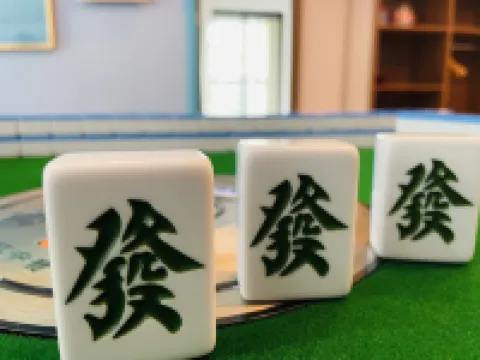 Interesting Hip-Hop Theme Apartment