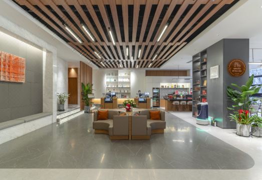 4. 우르코브 바이 ..